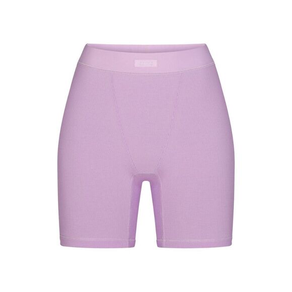 SKIMS SOFT LOUNGE BOXER Size XS in Sugar Plum NWT in packaging - Picture 1 of 8